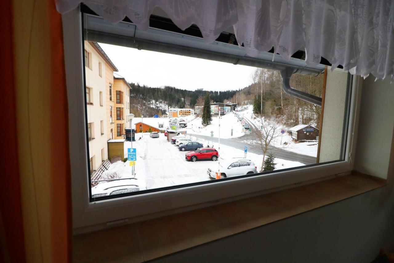 Apartmany Jana Janske Lazne Exteriör bild